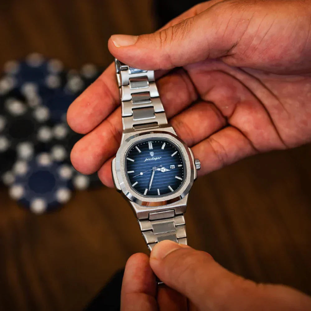 Nautilus Deluxe Watch 